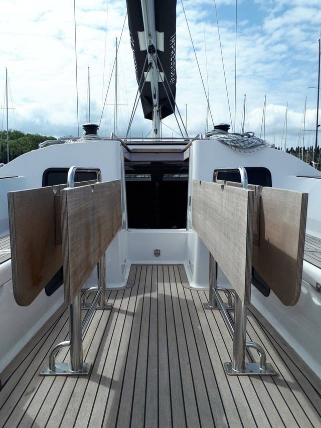 Briganti - Yelkenli içinde Izola