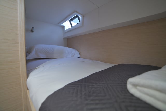 INRADA - Katamaran içinde Salerno