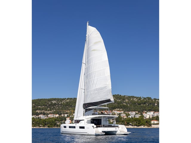OCEAN PEARL - Catamaran in Split