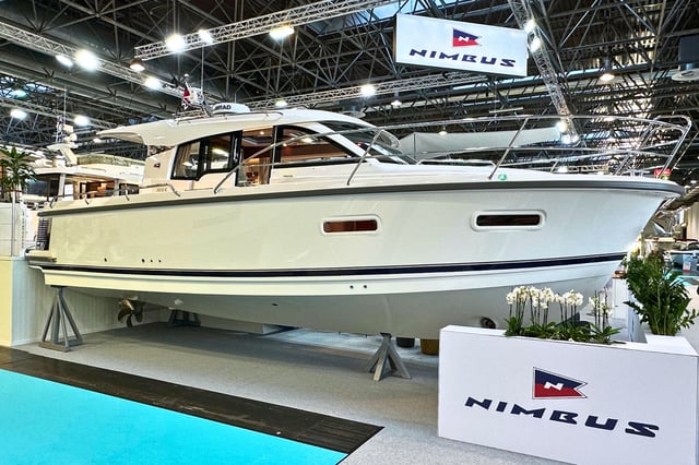 DALMATIA - Motor Yat içinde Split