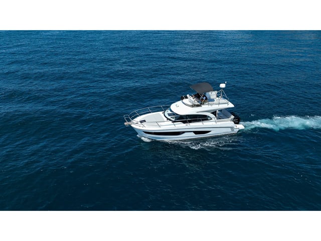 DESIRE - Motor Yacht in Split