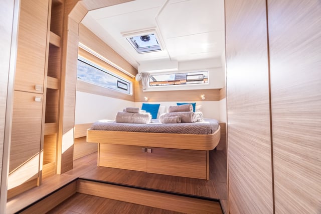 NEMI - Katamaran içinde Lefkada