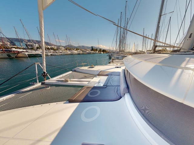 ANGEL - Catamaran in Alimos