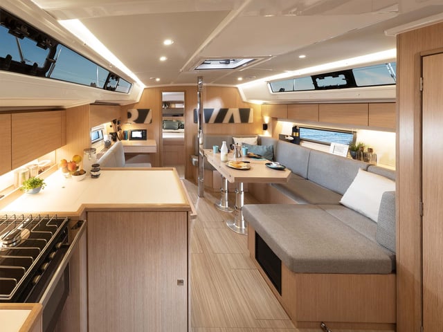 ABBIE - Yelkenli içinde Kontokali