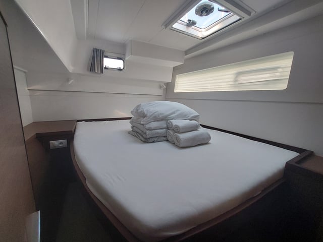 Paco - Catamaran in Novi Vinodolski