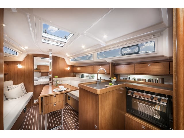 Lotus - Sailboat in Bibinje