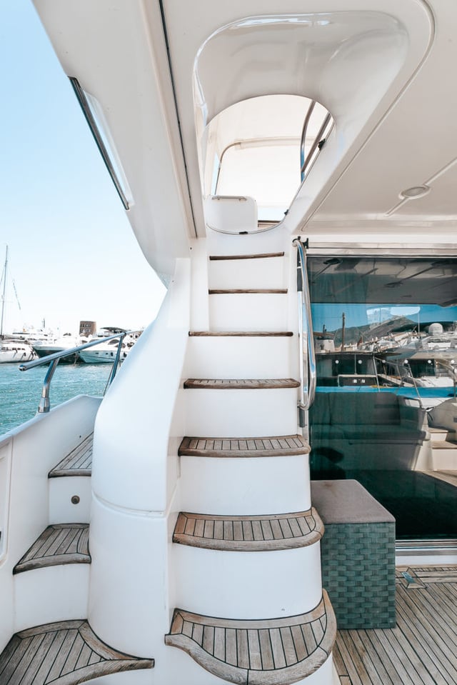 Lazurit - Motor Yat içinde Marbella