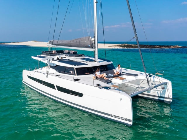Ocean Eye - Catamaran in Trogir
