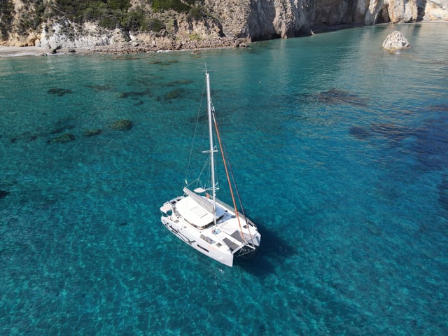 Pontinesia - Catamaran in Nettuno