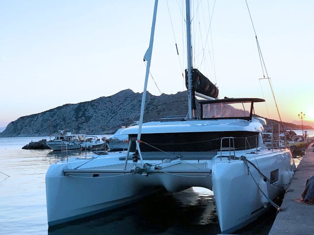ALEXANDROS - Catamaran in Alimos