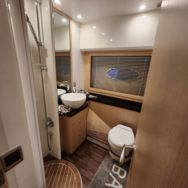 Sassy - Motor Yacht in Podstrana