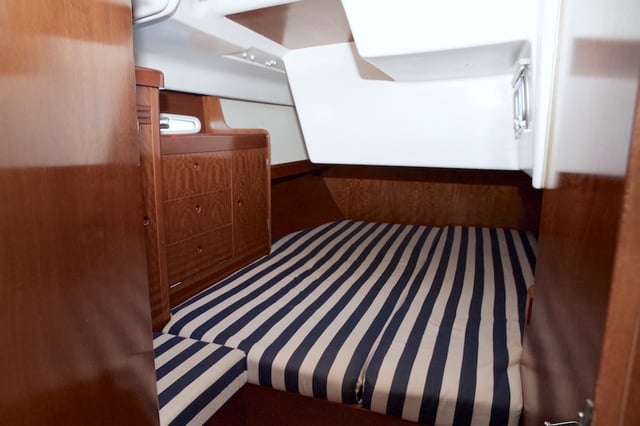 Mosca - Yelkenli içinde Drage