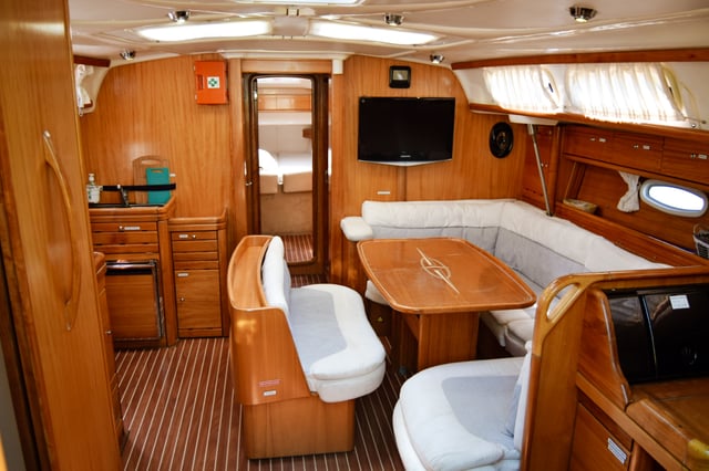 Nikea - Sailboat in Kavala