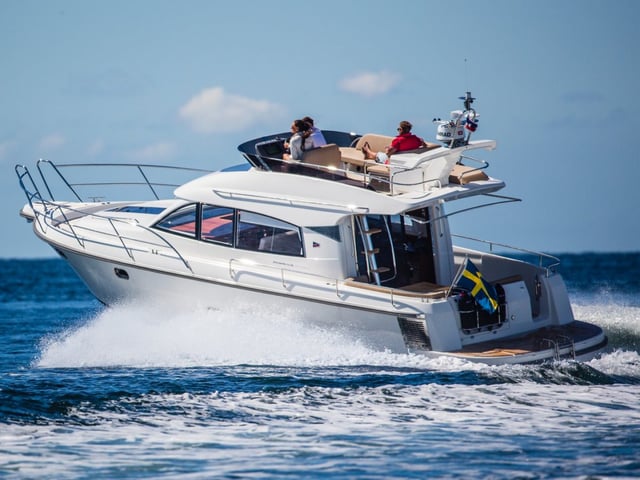 Nimbus 405 Flybridge - Motor Yacht in Pirovac