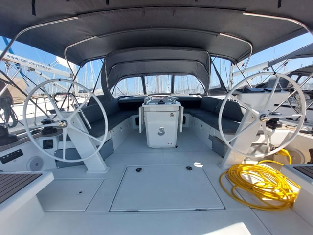 Oceanis 51.1 - Yelkenli içinde Kontokali