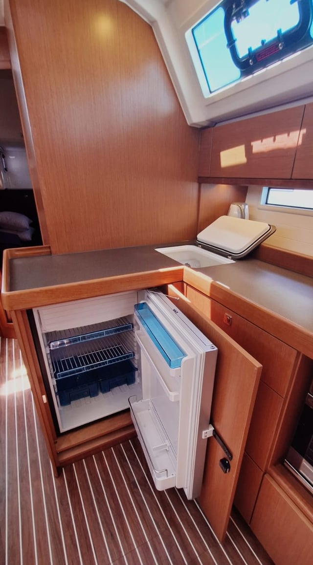 Bavaria Cruiser 46 - Yelkenli içinde Kontokali