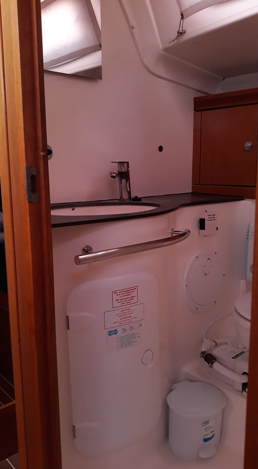 Bavaria 47 Cruiser - Yelkenli içinde Kontokali