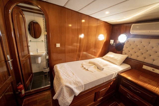 Queen Lila - Gulet in Cumhuriyet