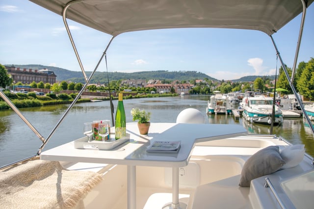 Cruiser Premium+ 4/6 Pers. - Motor Yacht in Saint-Nazaire-d'Aude