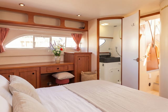 Cruiser Premium XL 4 Pers. - Motor Yacht in Montesquieu-Lauragais