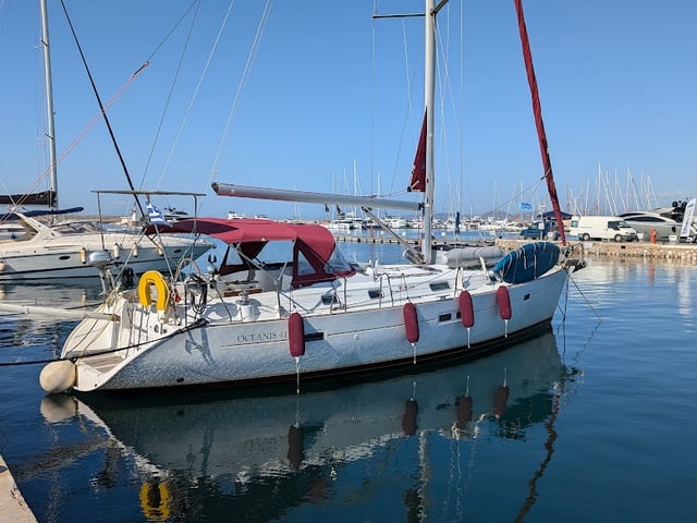 Artemis - Sailboat in Alimos